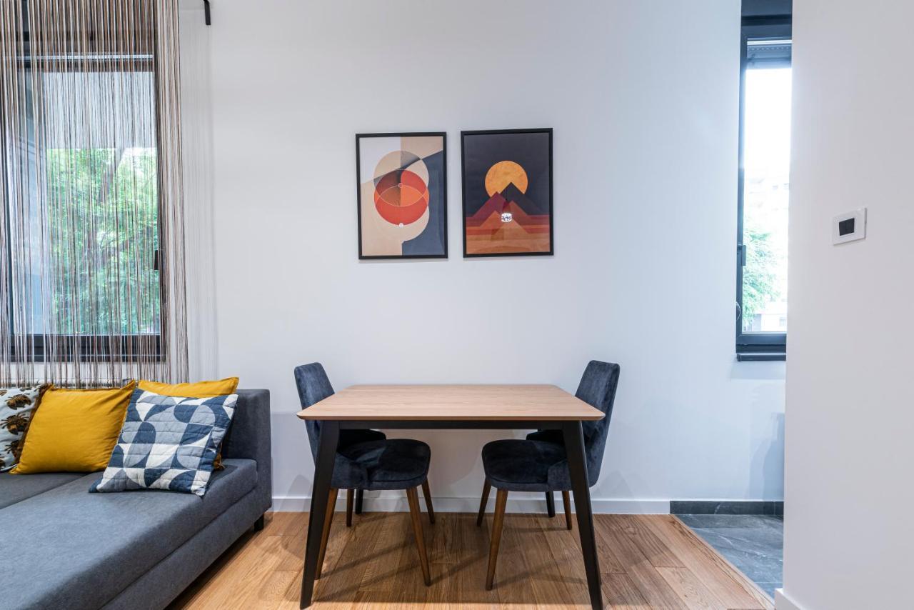 Vertigo Modern Studio-Free Private Parking-Fast Wi-Fi نوفي ساد المظهر الخارجي الصورة